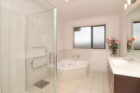 Photo of property in 46 Somerton Drive, Huntington, Hamilton, 3210