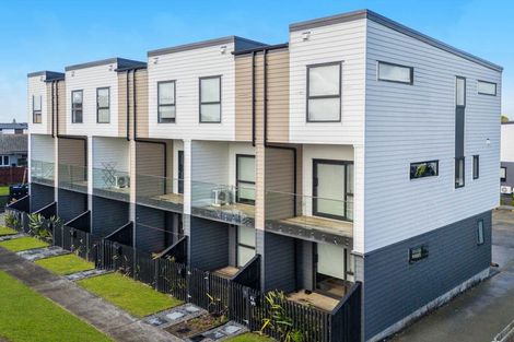 Photo of property in 6/3 Cape Road, Mangere, Auckland, 2022