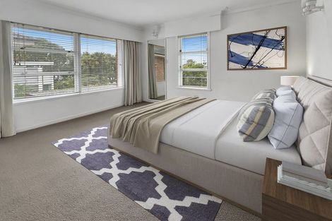 Photo of property in 3/64 Seacliffe Avenue, Belmont, Auckland, 0622