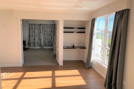 Photo of property in 10 Voltaire Street, Karori, Wellington, 6012