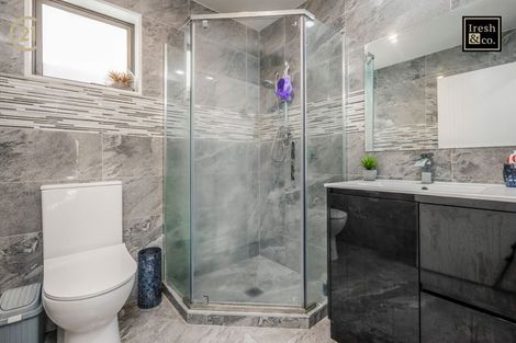 Photo of property in 56b Cambridge Terrace, Papatoetoe, Auckland, 2025