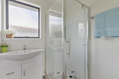 Photo of property in 25 Carter Place, Manurewa, Auckland, 2102