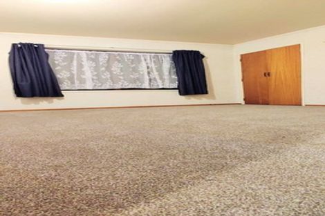 Photo of property in 41 Miltonia Avenue, Te Atatu South, Auckland, 0610