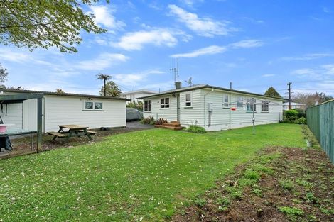 Photo of property in 11 Green Avenue, Levin, 5510