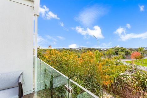 Photo of property in 40 Memorial Park Lane, Hobsonville, Auckland, 0618