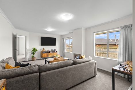 Photo of property in 33 Masefield Terrace, Kelvin Grove, Palmerston North, 4414