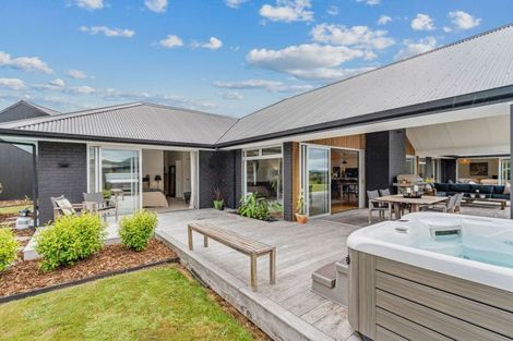 Photo of property in 140 Karanui Road, Te Kamo, Kamo, 0185