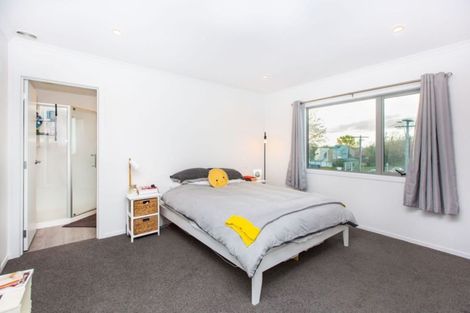 Photo of property in 8a Mary Street, Frankton, Hamilton, 3204