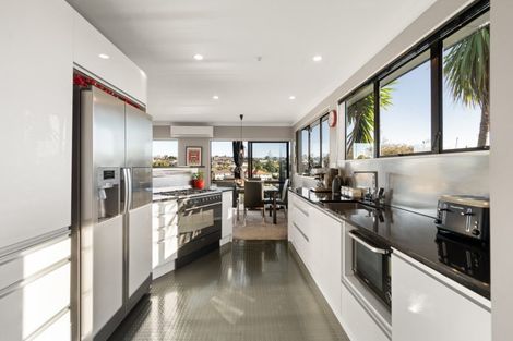 Photo of property in 77a Grange Road, Otumoetai, Tauranga, 3110