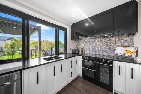 Photo of property in 15-17 Malcolm Street, Martinborough, 5711