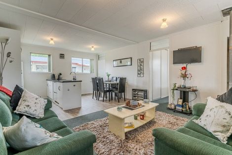 Photo of property in 15 Macaulay Place, Twizel, 7901
