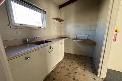 Photo of property in 1 Surrey Road, Springvale, Whanganui, 4501