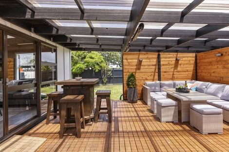 Photo of property in 333 Hibiscus Coast Highway, Orewa, 0931