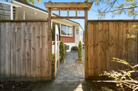 Photo of property in 2 Awatere Avenue, Beerescourt, Hamilton, 3200