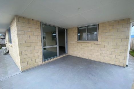 Photo of property in 11 Richardson Road, Omokoroa, 3114