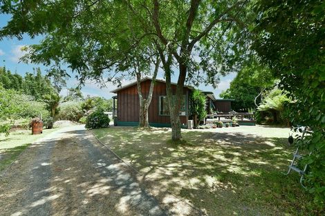 Photo of property in 119 Awaroa Road, Helensville, 0800