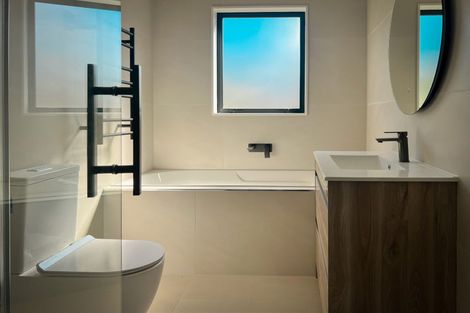 Photo of property in 8a Northboro Road, Hauraki, Auckland, 0622