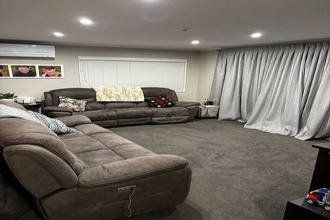 Photo of property in 9 Birdwood Street, Karori, Wellington, 6012