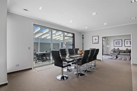 Photo of property in 12 Woodstock Place, Stoke, Nelson, 7011