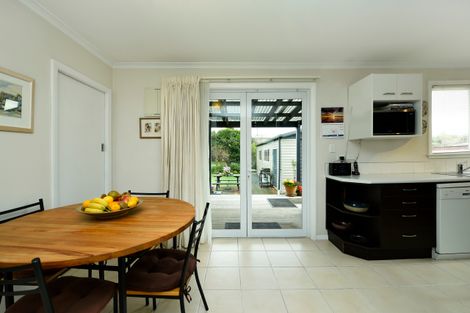 Photo of property in 5 Devon Street, Stoke, Nelson, 7011