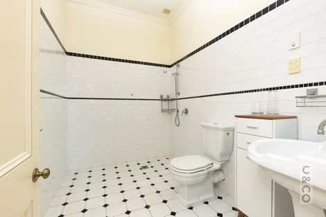 Photo of property in 14 Nelson Street, Helensville, 0800