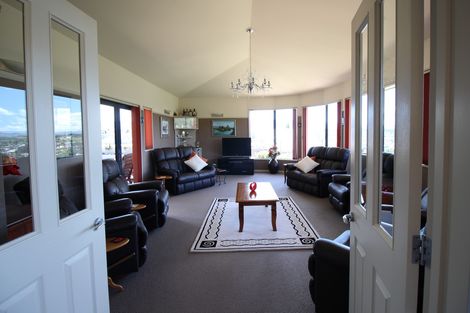 Photo of property in 22 Bodkin Road, Bridge Hill, Alexandra, 9320