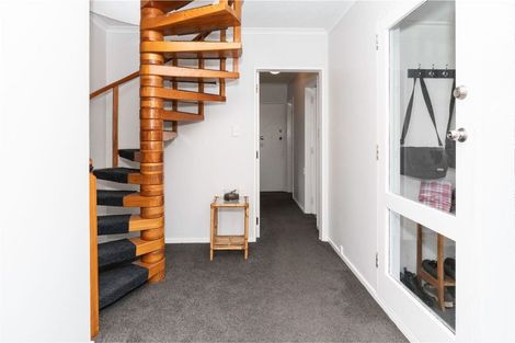 Photo of property in 9a Olive Terrace, Paraparaumu Beach, Paraparaumu, 5032