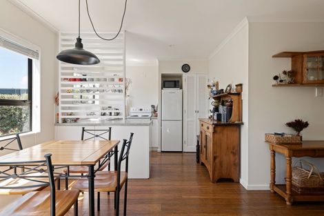 Photo of property in 2/134 Parkers Road, Tahunanui, Nelson, 7011