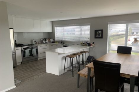 Photo of property in 14 Park Lane, Rolleston, 7614