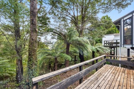 Photo of property in 8 Freemans Way, Pinehaven, Upper Hutt, 5019