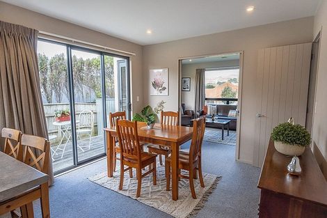 Photo of property in 5 Kaweka Close, Aotea, Porirua, 5024