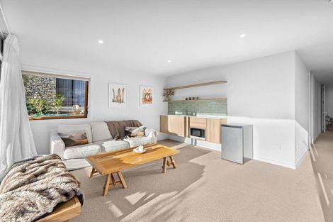 Photo of property in 48 Farrant Drive, Wanaka, 9305