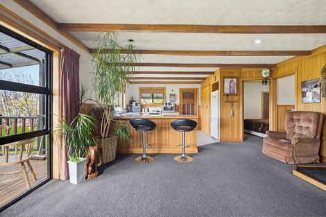 Photo of property in 193a Omokoroa Road, Omokoroa, 3114