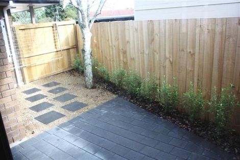 Photo of property in 240u5 Old Farm Road, Hillcrest, Hamilton, 3216
