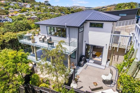 Photo of property in 158b Kahu Road, Paremata, Porirua, 5024