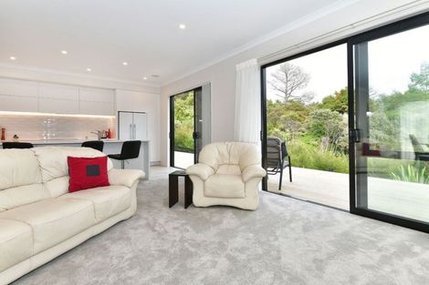 Photo of property in 9 Pheasant Close, Stanmore Bay, Whangaparaoa, 0932