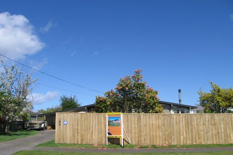 Photo of property in 8 Simkin Street, Taupo, 3330