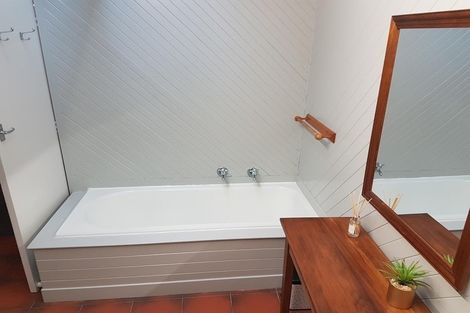 Photo of property in 77 Innes Road, St Albans, Christchurch, 8052