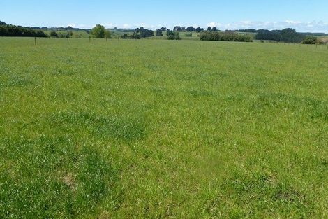 Photo of property in 210 Turuturu Road, Hawera, 4674