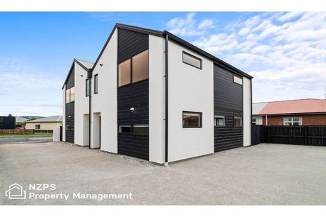 Photo of property in 67f Royal Crescent, Saint Kilda, Dunedin, 9012