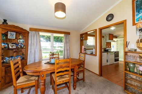 Photo of property in 72 Avondale Road, Taradale, Napier, 4112