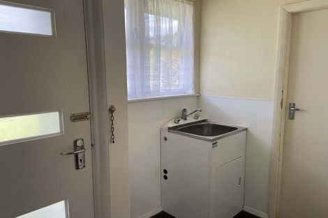 Photo of property in 4 Mangaroa Hill Road, Clouston Park, Upper Hutt, 5018