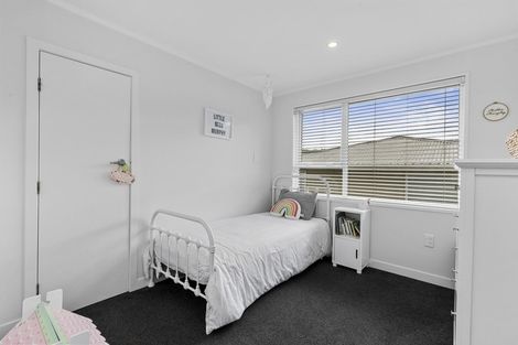 Photo of property in 38 Waipounamu Drive, Kelson, Lower Hutt, 5010