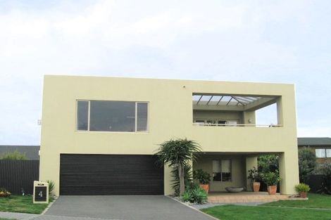 Photo of property in 4 Kakapo Court, Paraparaumu Beach, Paraparaumu, 5032