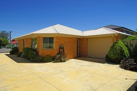 Photo of property in 94a Simeon Street, Spreydon, Christchurch, 8024