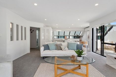 Photo of property in 3 The Mall, Mount Maunganui, 3116