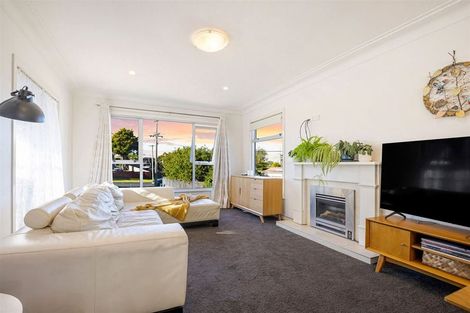 Photo of property in 24/28 Westgate Drive, Westgate, Auckland, 0614