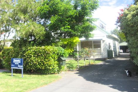Photo of property in 104 Malcolm Avenue, Beckenham, Christchurch, 8023