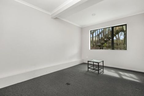 Photo of property in 64 Reynella Drive, Massey, Auckland, 0614