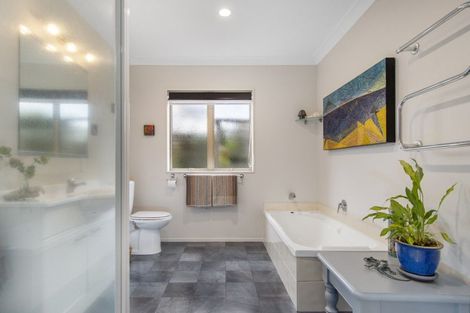 Photo of property in 3 Myrtle Drive, Omokoroa, 3114